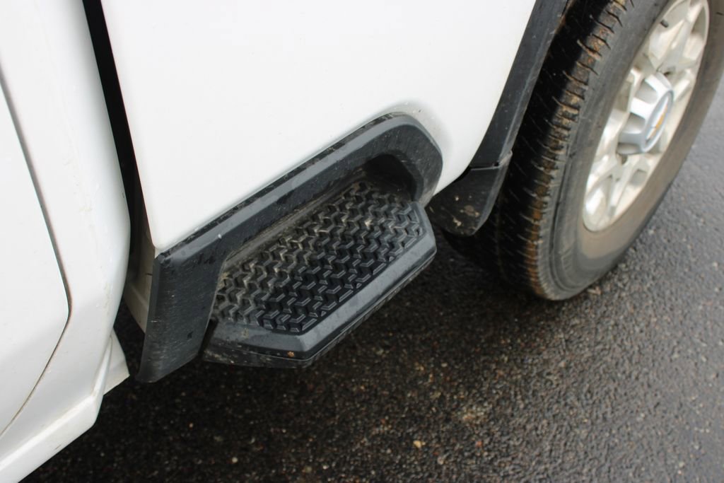 Used 2024 Chevrolet Silverado 2500 LT image 16