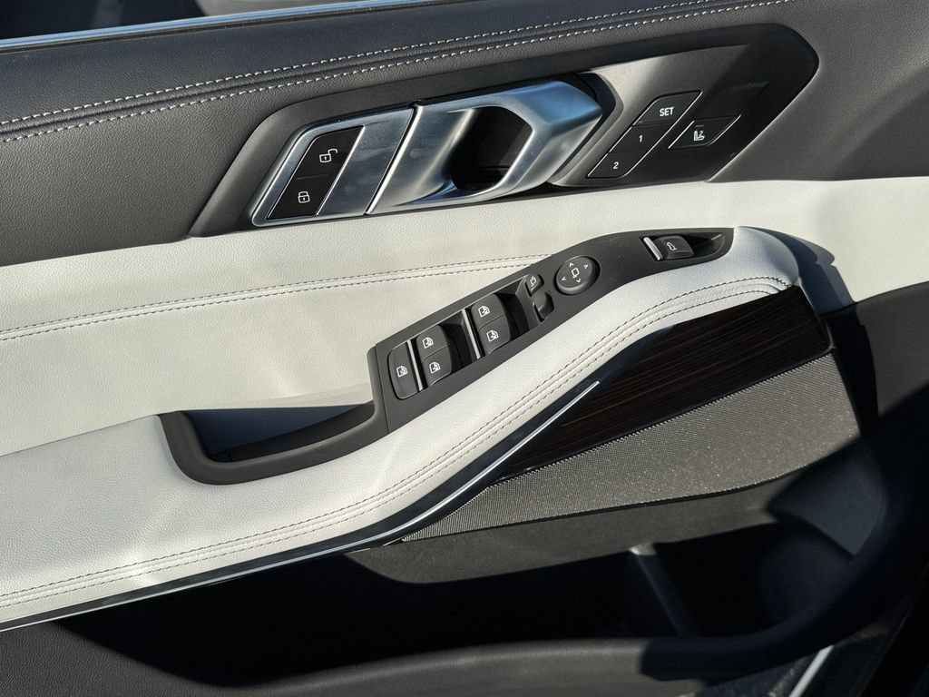 New 2026 BMW X5 sDrive40i image 27