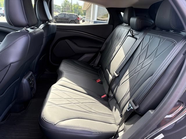Used 2022 Ford Mustang Mach-E Select AWD/4WD image 18