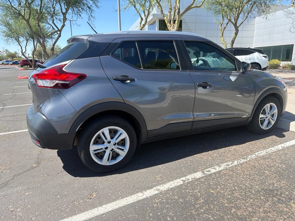 Certified 2018 Nissan Kicks S FWD image 4