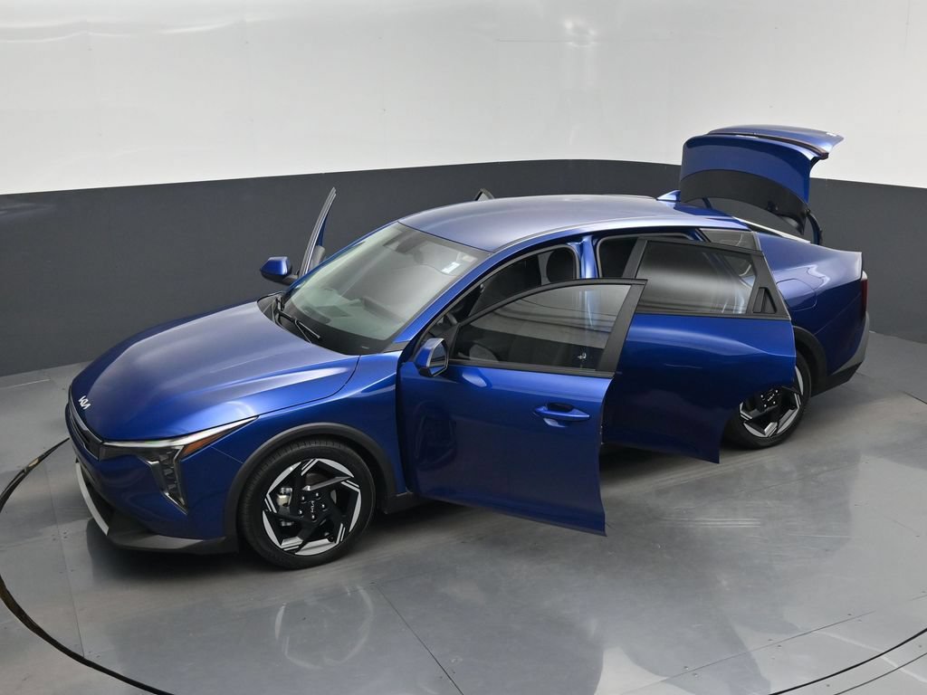 Certified 2025 Kia K4 EX FWD image 20
