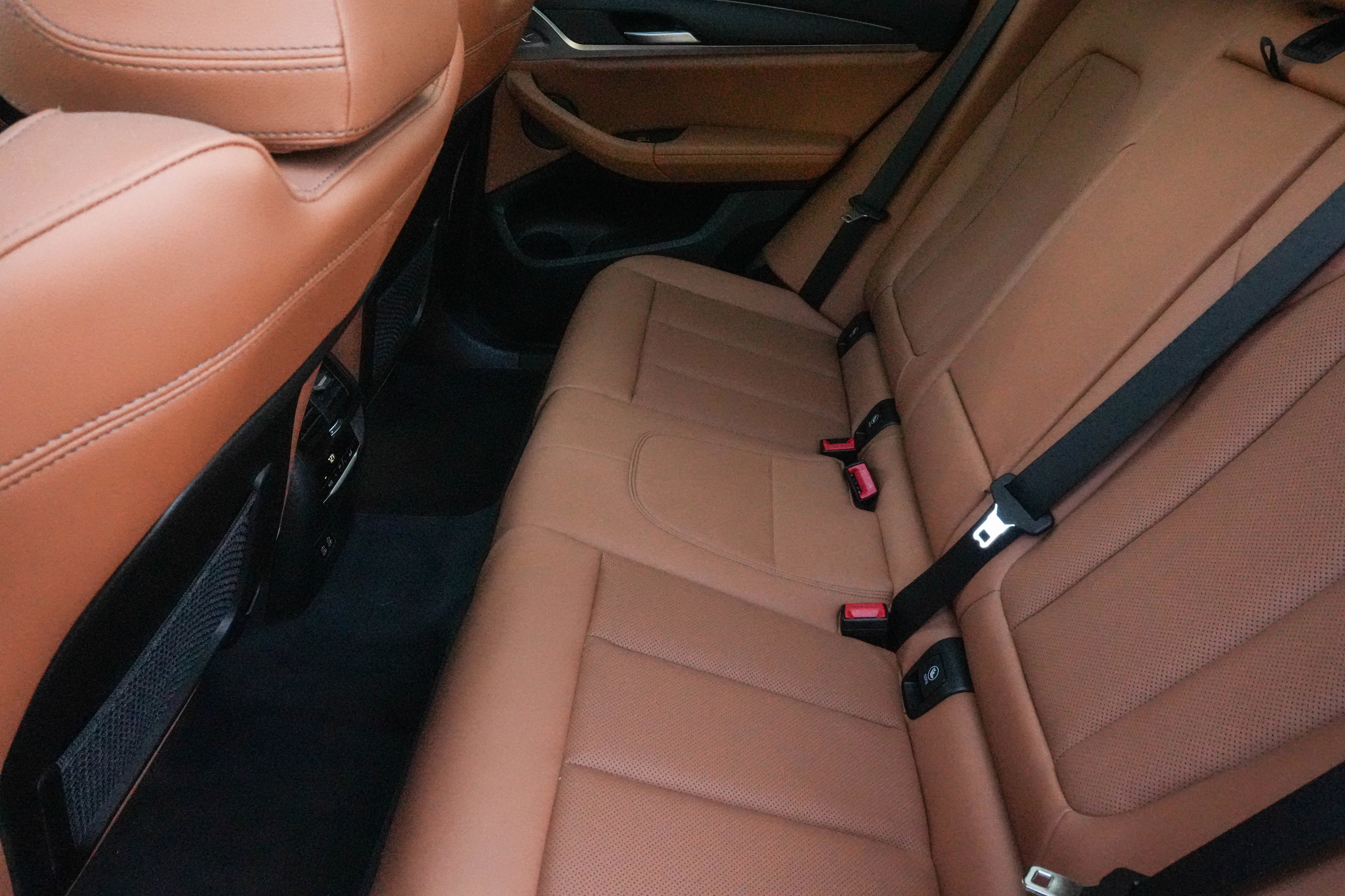 Certified 2023 BMW X3 M40i w/ Premium Package AWD/4WD image 39