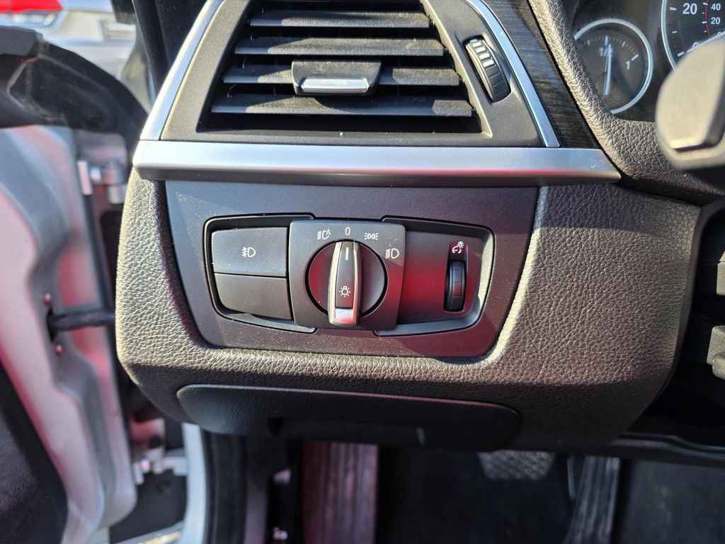 Used 2018 BMW 430i Convertible RWD image 14