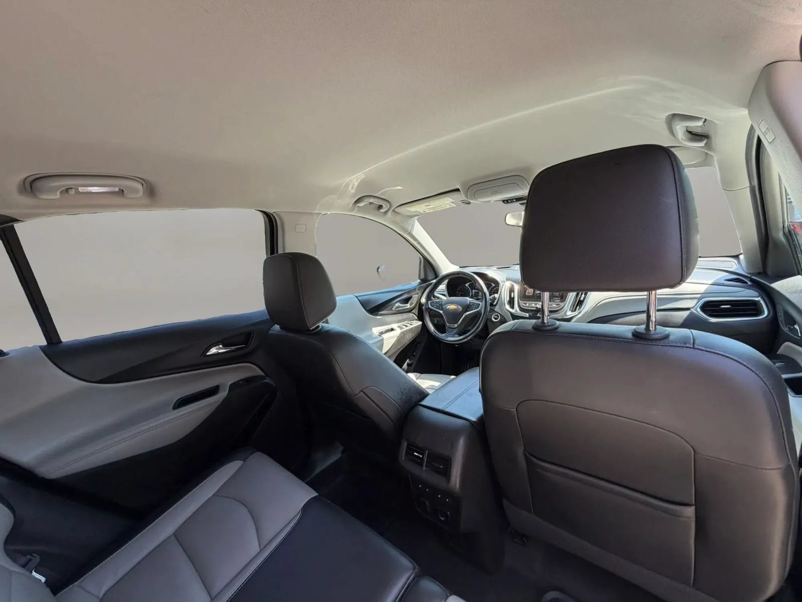Used 2018 Chevrolet Equinox Premier AWD/4WD image 30
