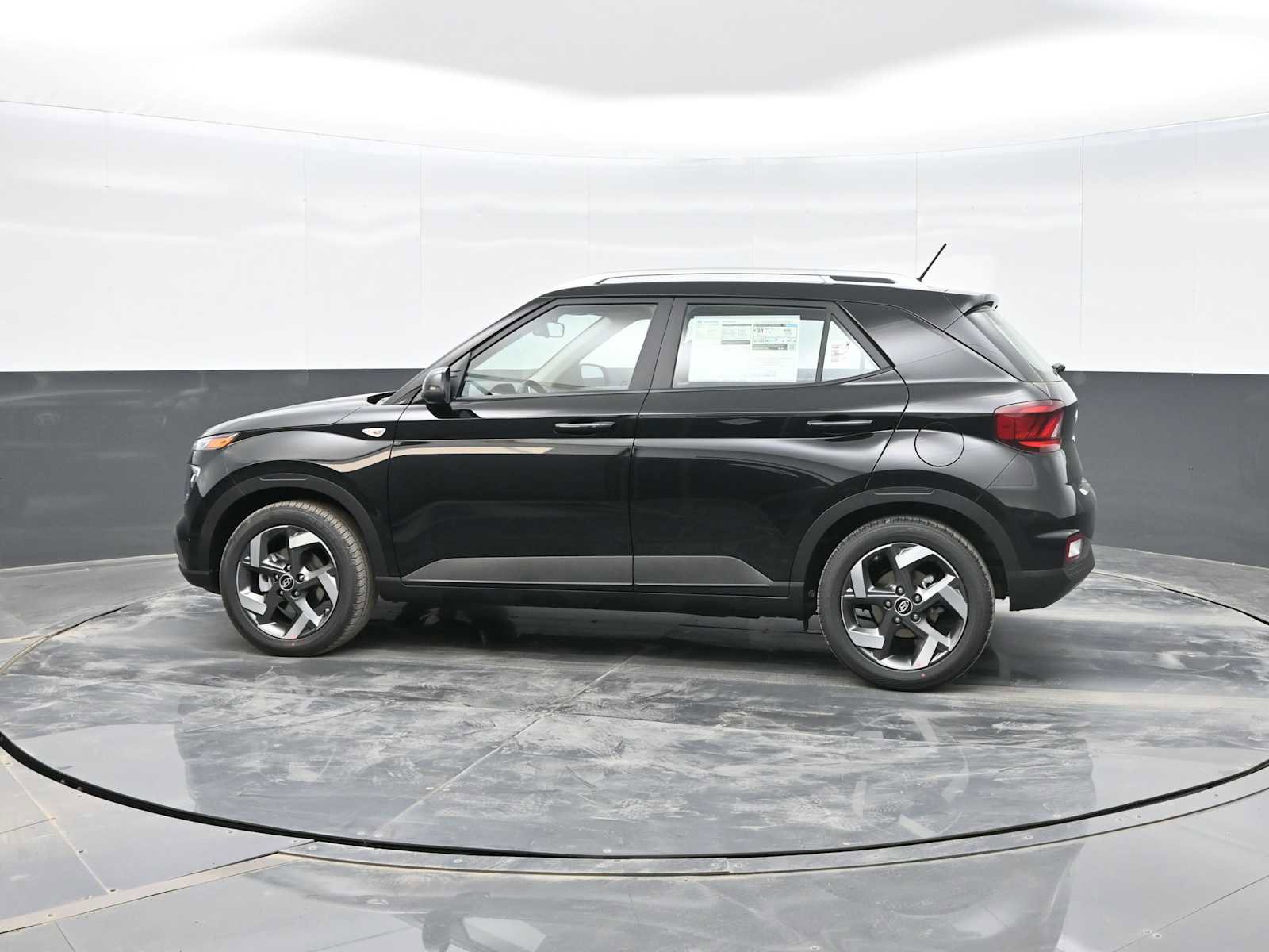 New 2026 Hyundai Venue SEL image 5