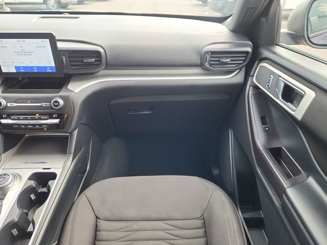 Used 2020 Ford Explorer XLT w/ Comfort Package AWD/4WD image 23