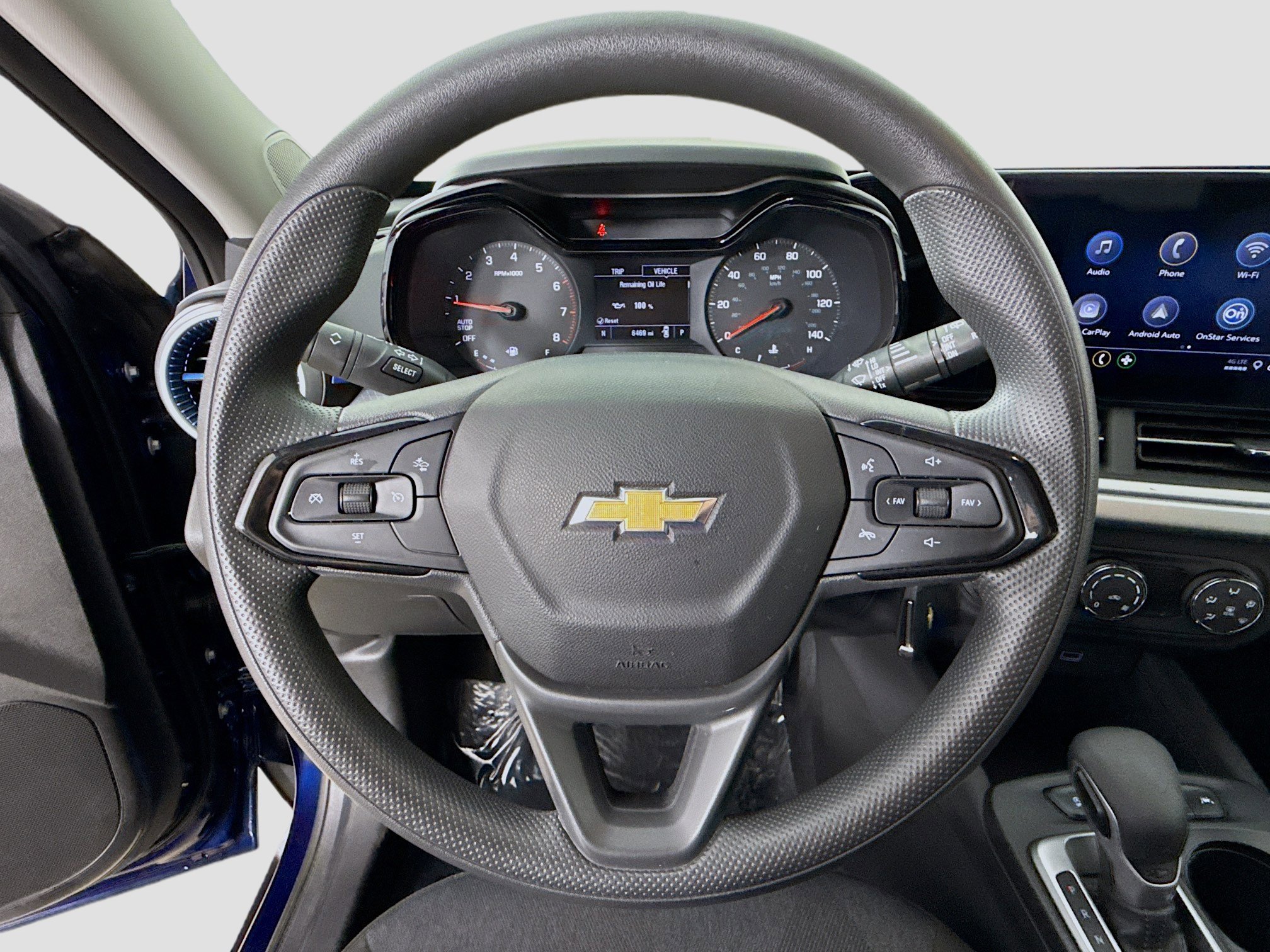 Used 2024 Chevrolet Trax LS image 11