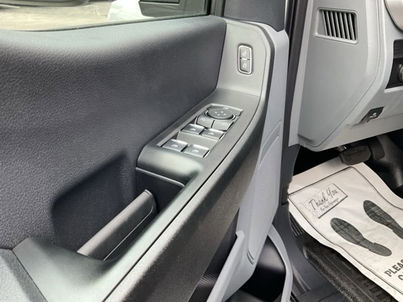 New 2025 Ford F350 XL w/ XL Chrome Package image 20