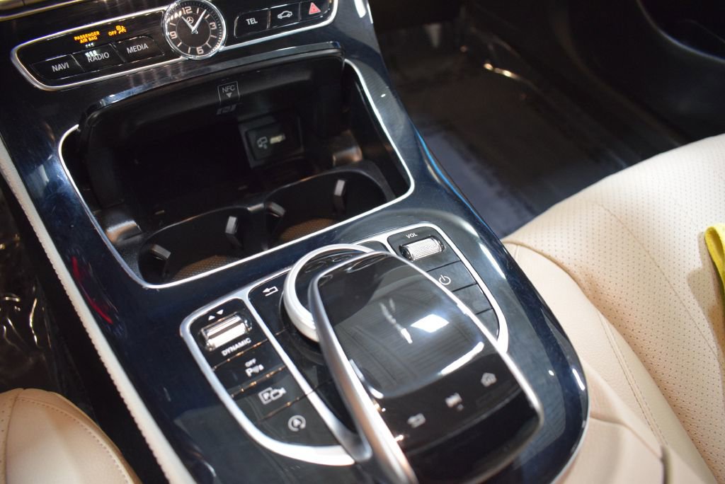 Used 2018 Mercedes-Benz E 300 w/ Premium 1 Package image 21