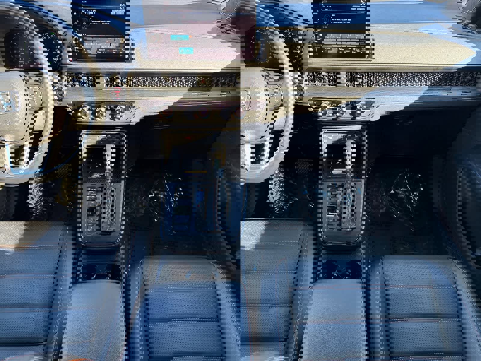 Used 2025 Honda CR-V Sport-L image 16