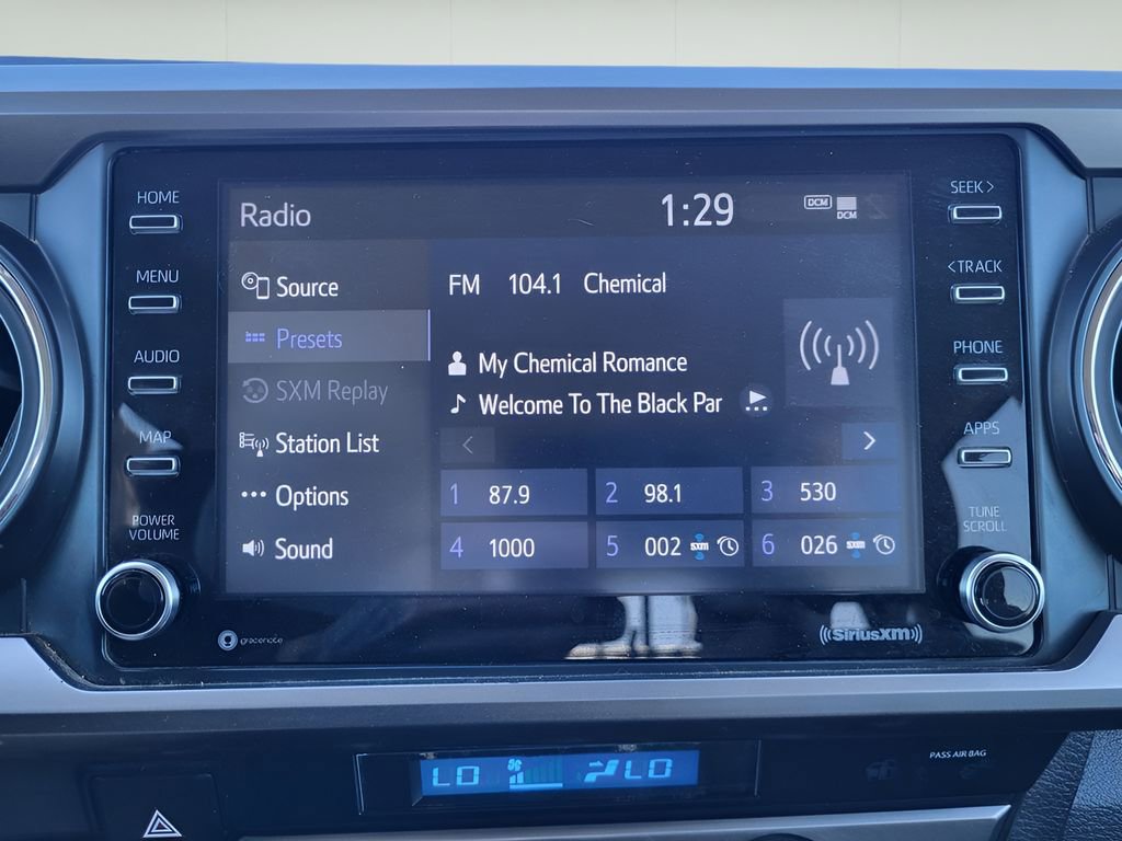 Used 2023 Toyota Tacoma SR5 w/ Technology Package image 18