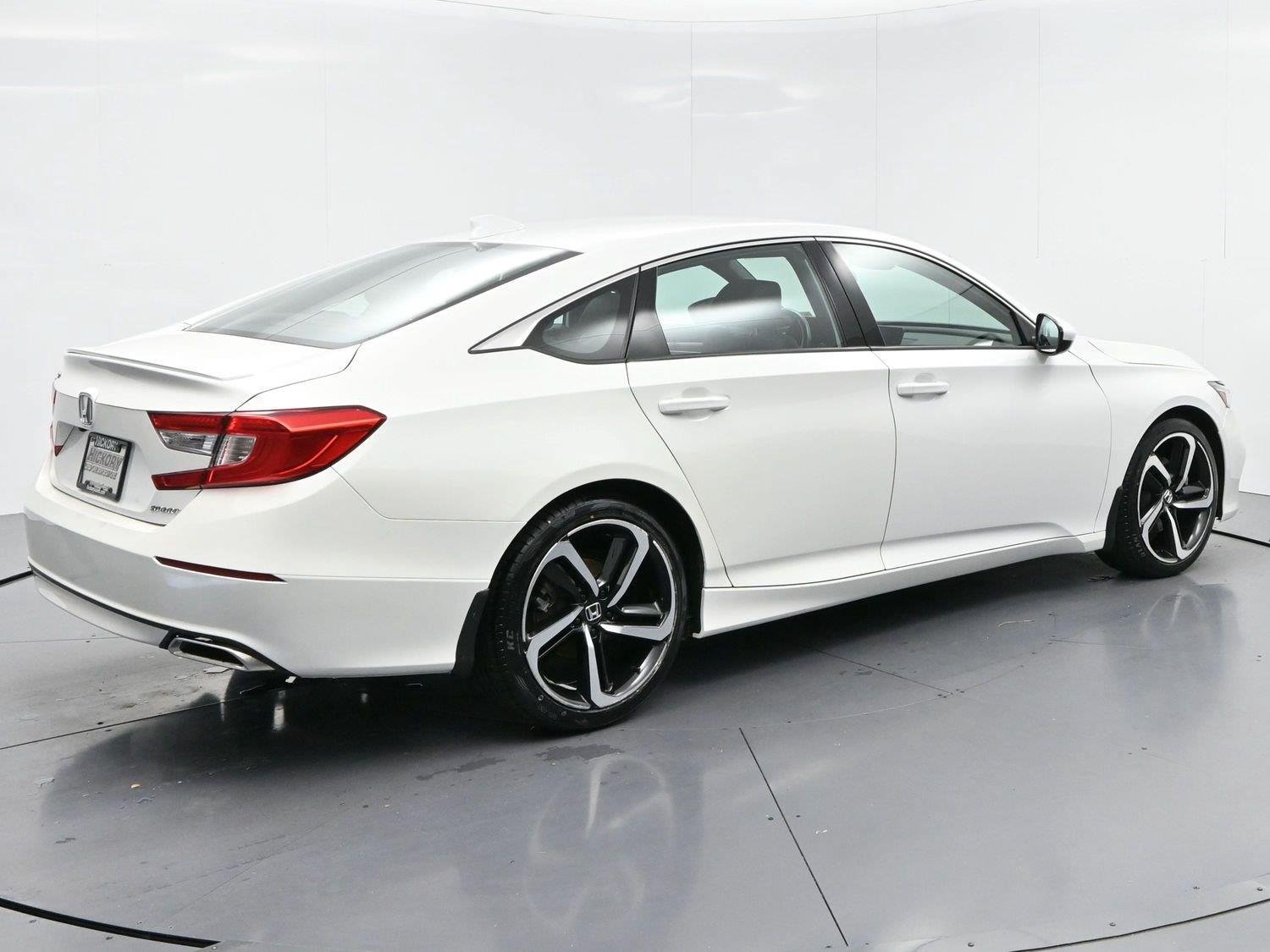 Used 2020 Honda Accord Sport image 7