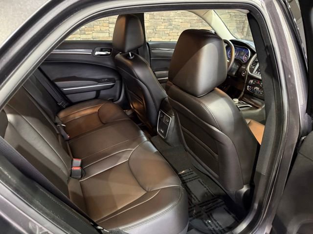 Used 2021 Chrysler 300 Touring L RWD image 33