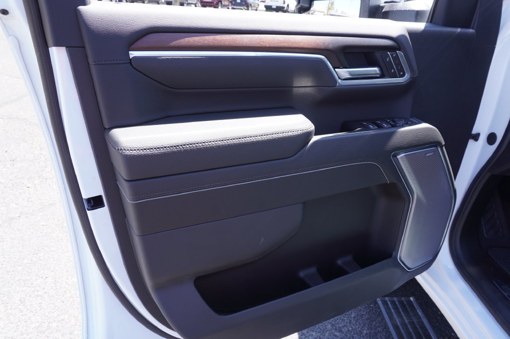New 2026 GMC Sierra 2500 Denali w/ Max Trailering Package AWD/4WD image 17