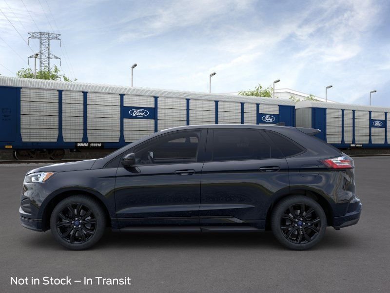 New 2024 Ford Edge SE w/ Black Appearance Package image 4