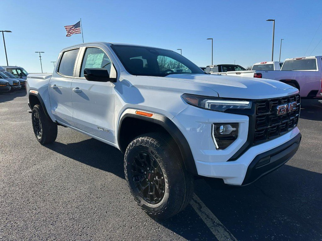 New 2026 GMC Canyon Elevation image 2