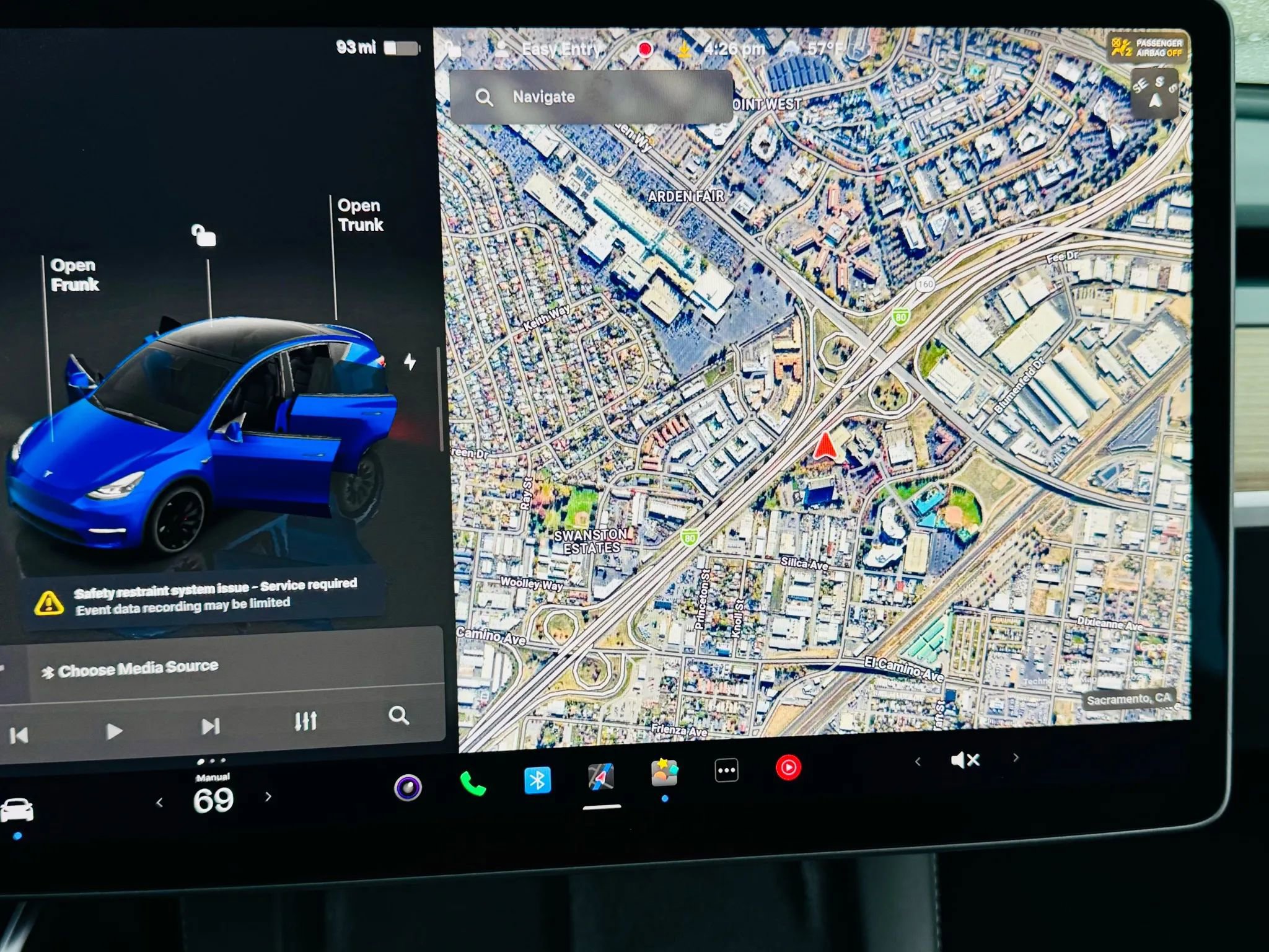 Used 2023 Tesla Model Y Performance image 34