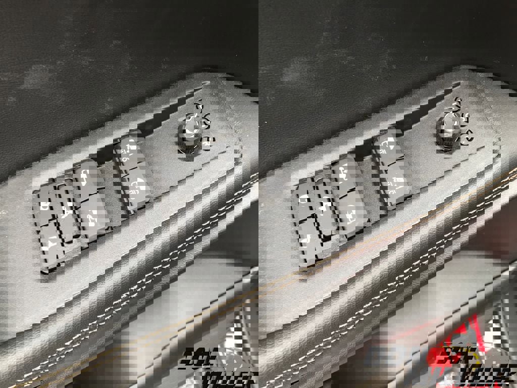 New 2026 Jeep Cherokee Limited image 13