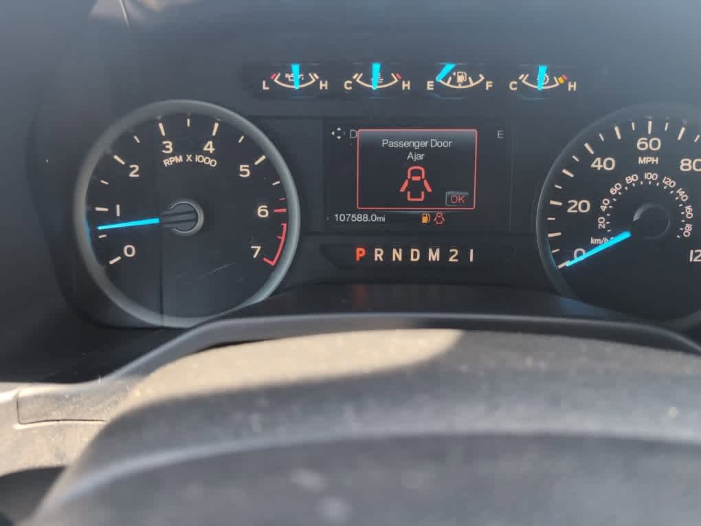 Used 2016 Ford F150 XLT w/ Equipment Group 302A Luxury AWD/4WD image 12