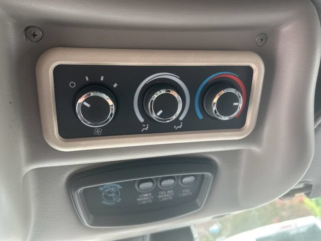 Used 2021 Chevrolet Express 2500 LS w/ Enhanced Convenience Package RWD image 36