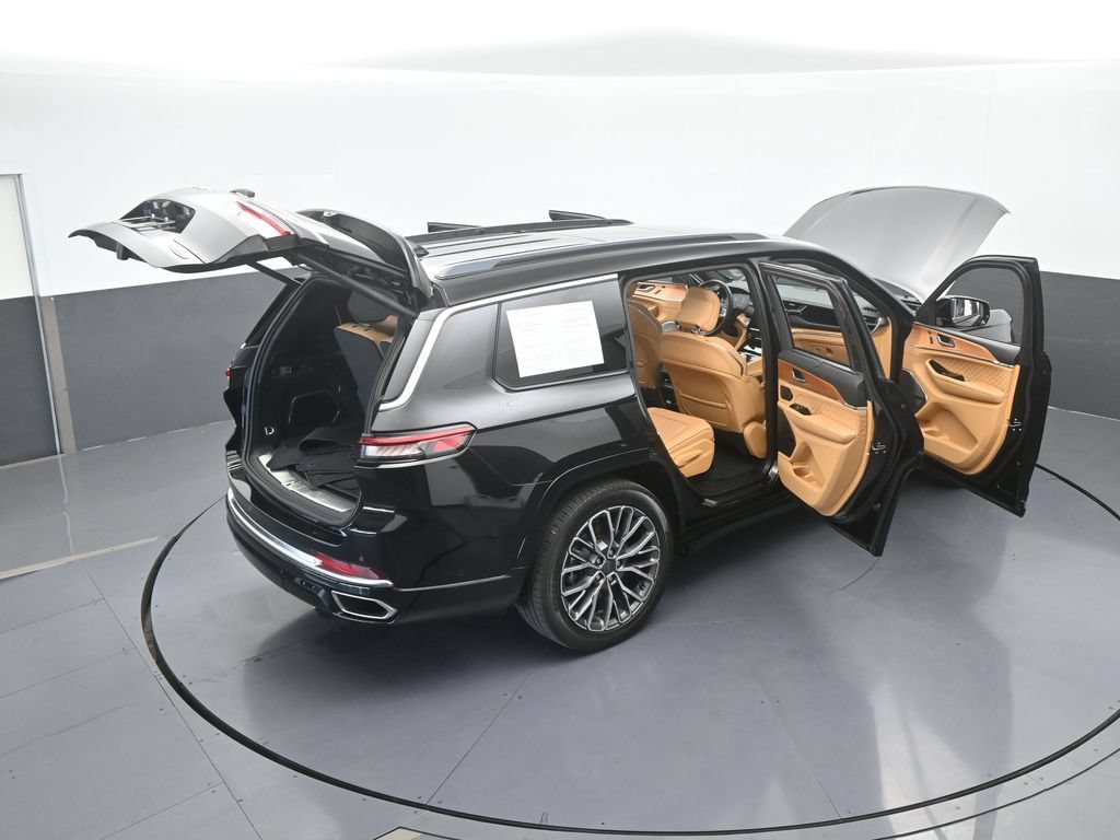 Used 2023 Jeep Grand Cherokee L Summit AWD/4WD image 79