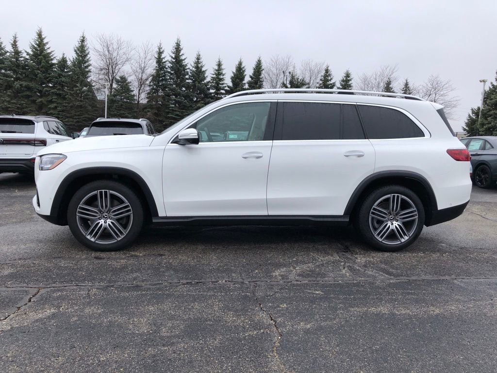 New 2026 Mercedes-Benz GLS 450 4MATIC image 4