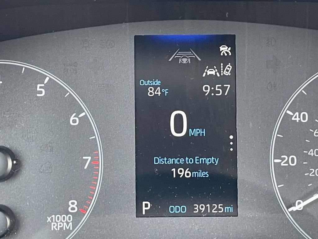 Used 2023 Toyota Corolla LE FWD image 13