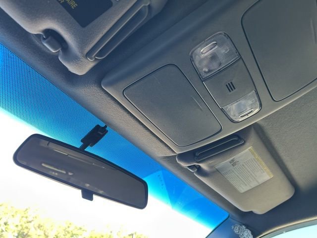 Used 2015 Toyota Tacoma PreRunner w/ SR5 Package RWD image 13