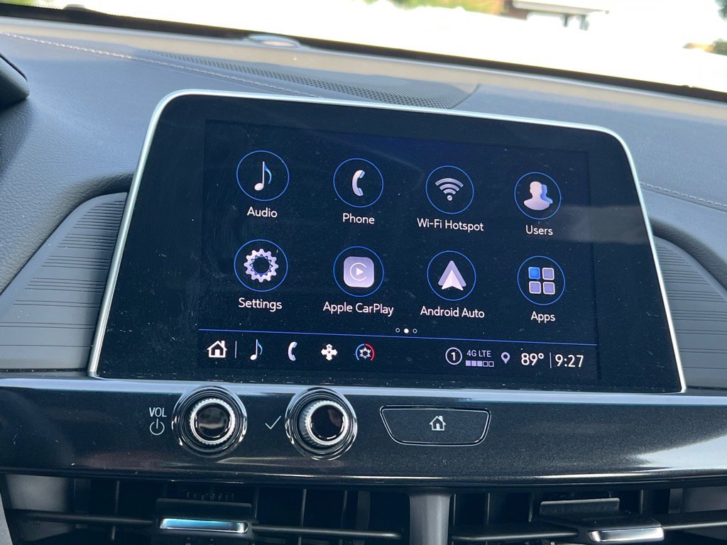 Used 2025 Cadillac CT4 Premium Luxury image 5
