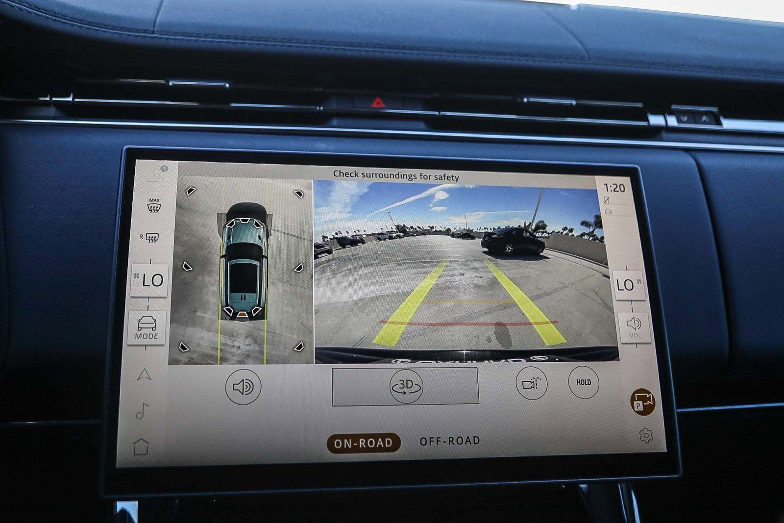 Used 2024 Land Rover Range Rover Sport Dynamic SE image 23