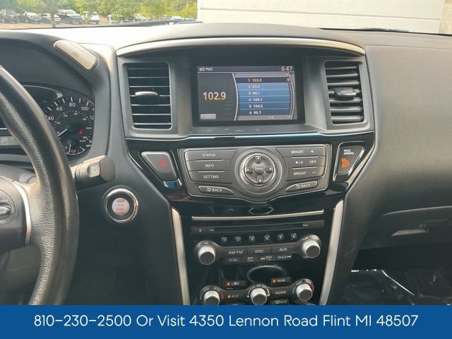 Used 2014 Nissan Pathfinder SV AWD/4WD image 20