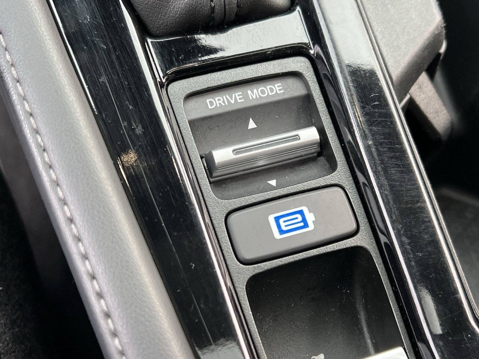 Used 2025 Honda Accord Touring image 38