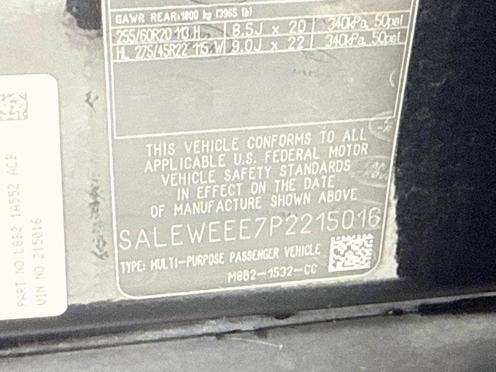 Certified 2023 Land Rover Defender 110 V8 AWD/4WD image 34