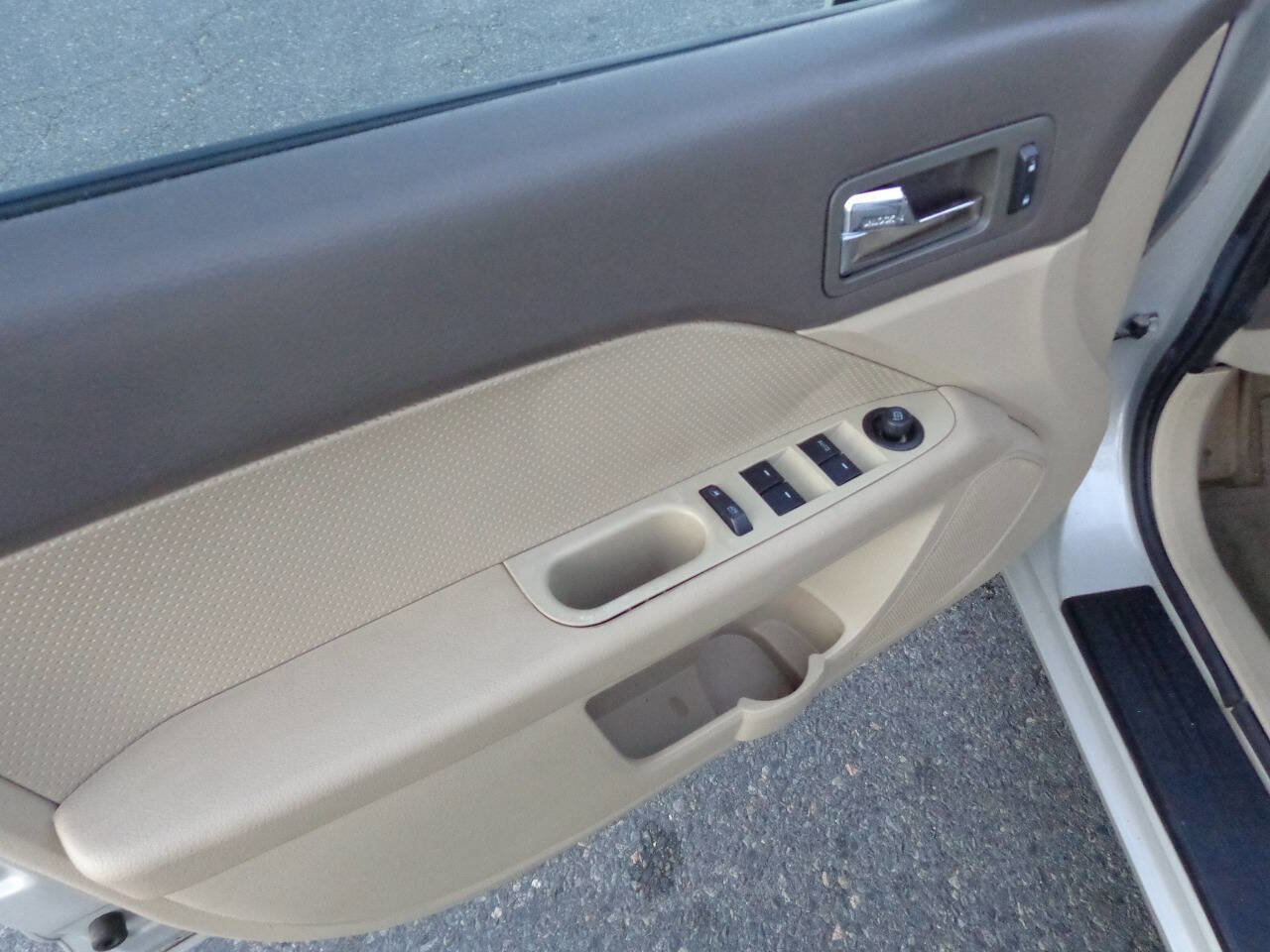 Used 2008 Ford Fusion SEL image 27