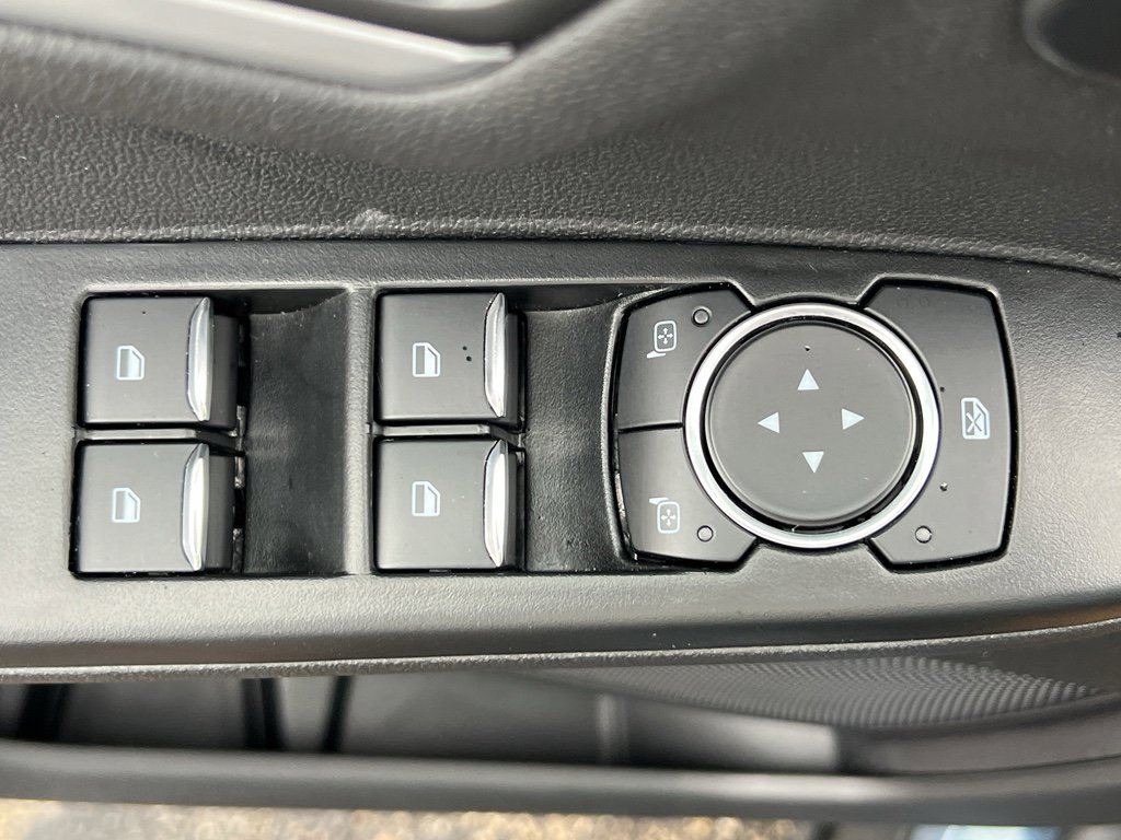 Used 2025 Ford Escape Platinum image 12