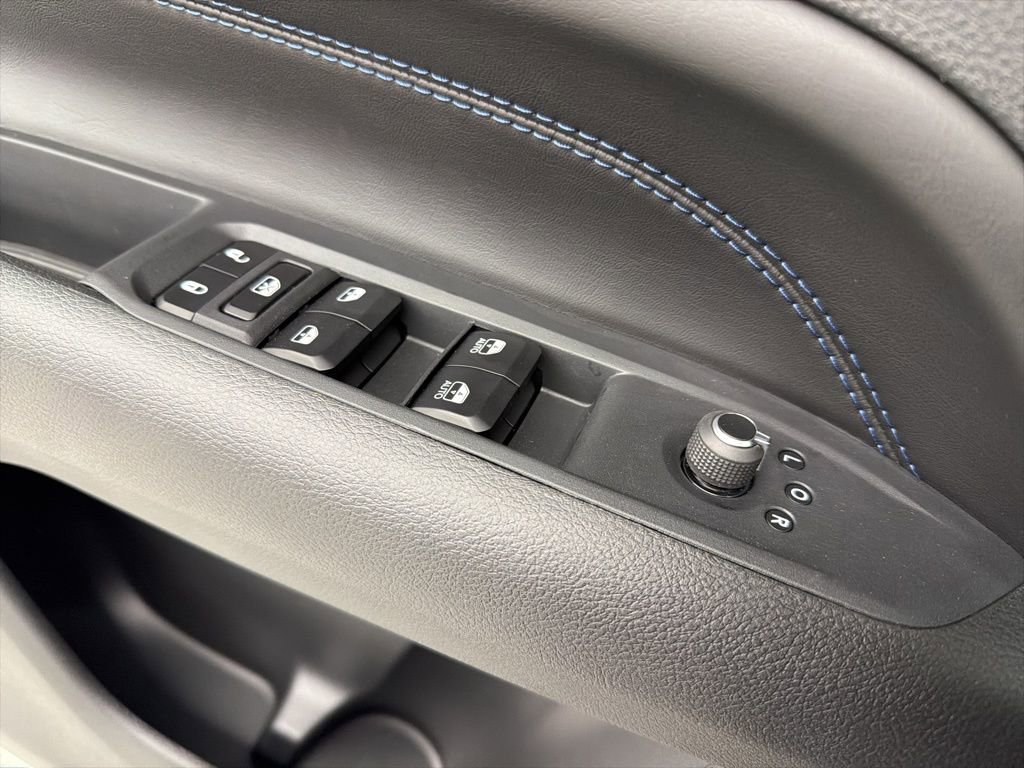 New 2026 Jeep Compass Latitude image 19