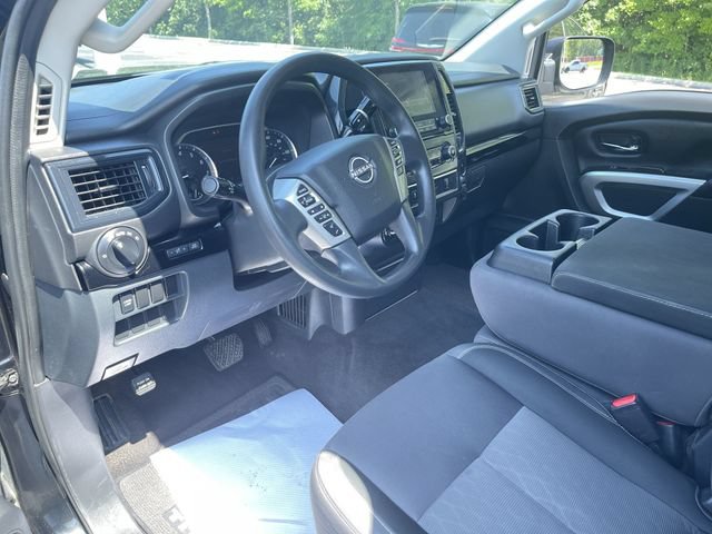 Used 2023 Nissan Titan SV AWD/4WD image 10