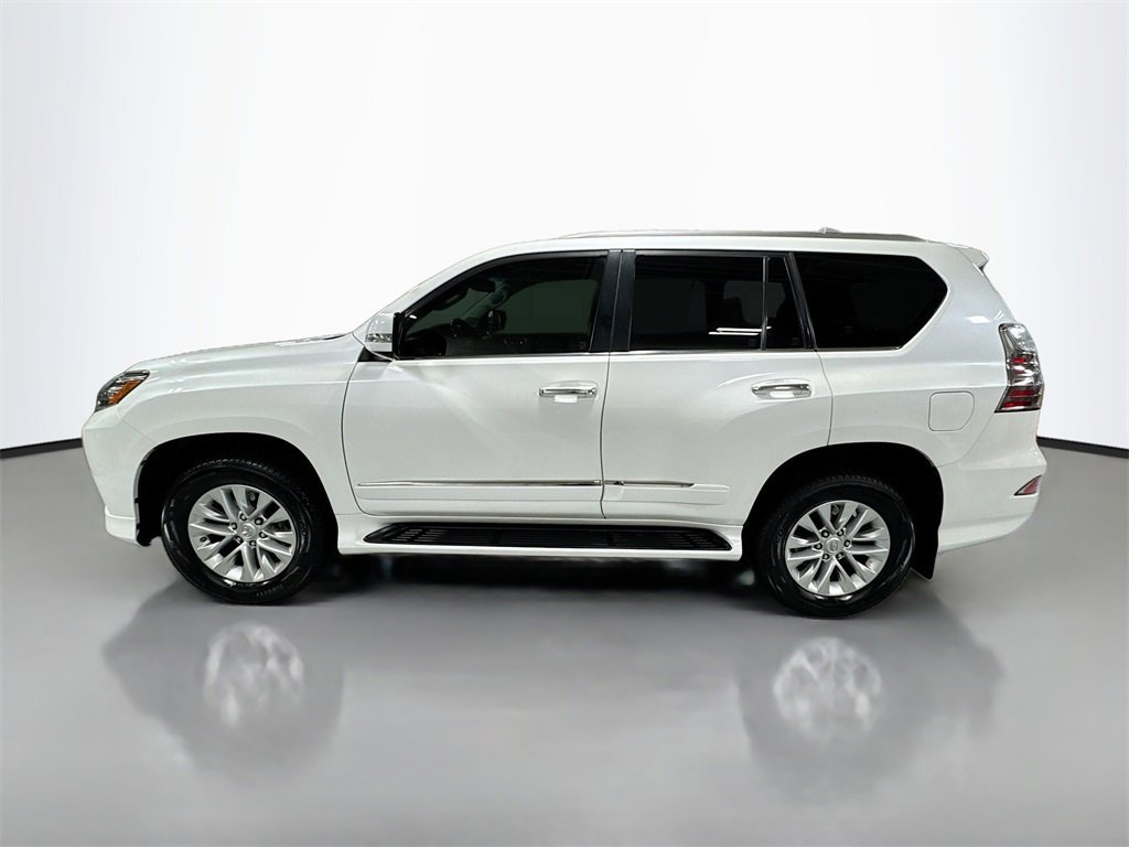 Used 2019 Lexus GX 460 image 10