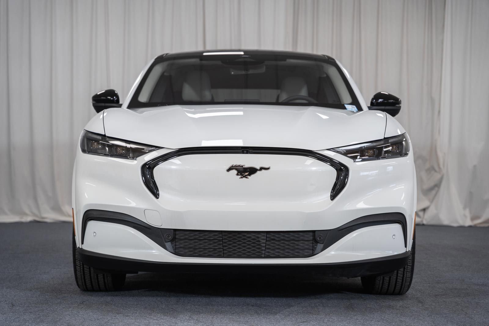 Certified 2025 Ford Mustang Mach-E Premium image 2