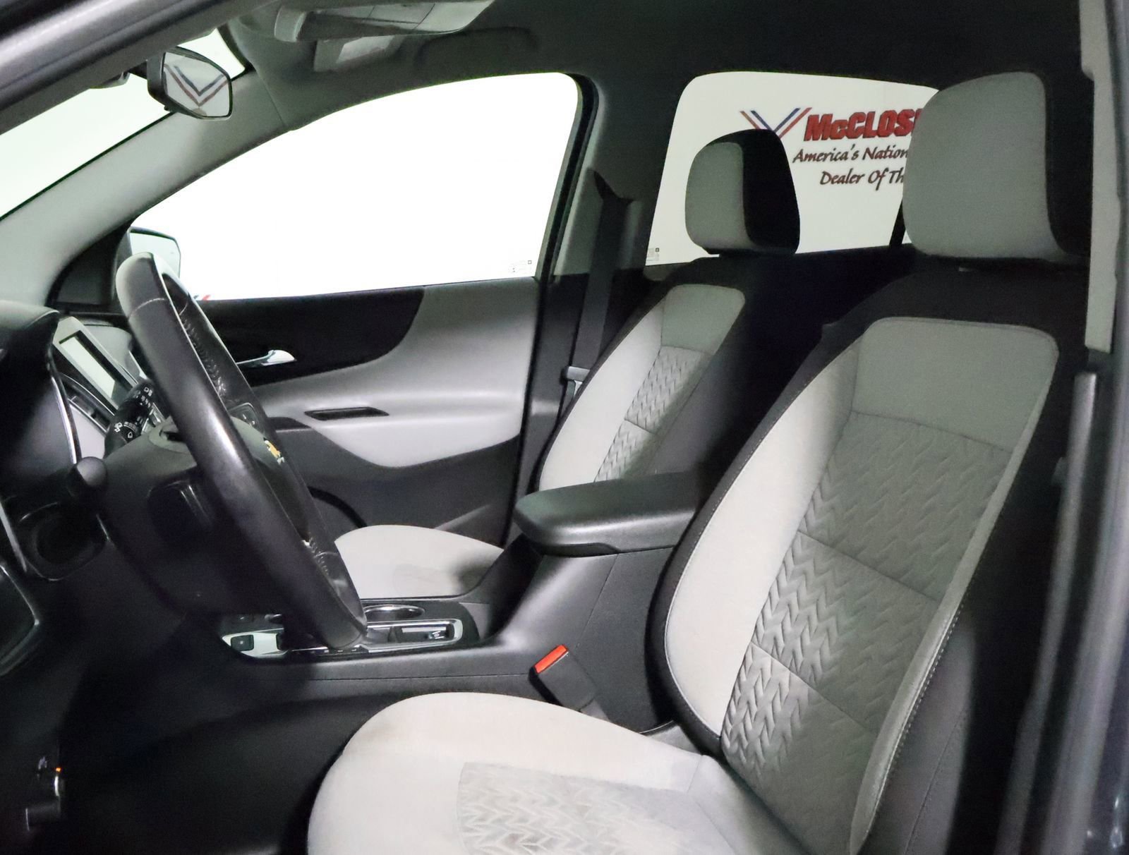 Used 2022 Chevrolet Equinox LT w/ Driver Convenience Package image 28