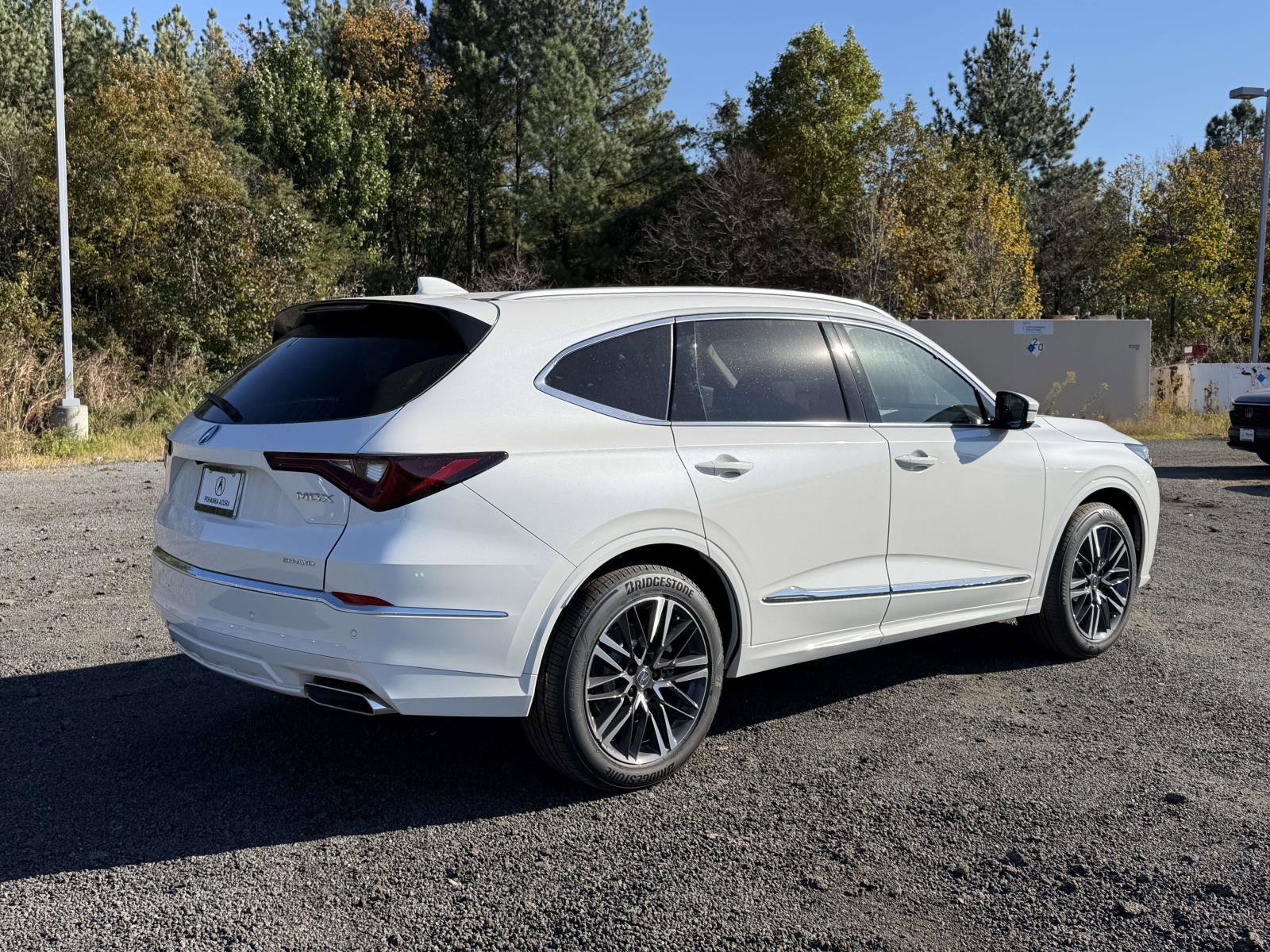New 2026 Acura MDX w/ Advance Package AWD/4WD image 2