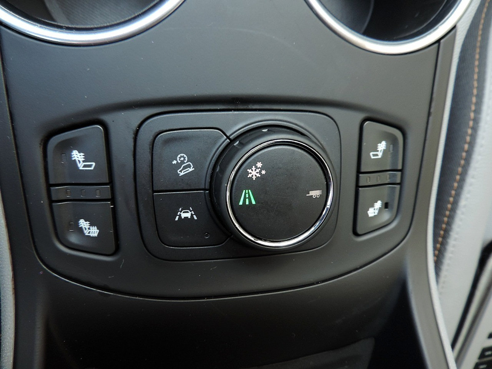 Used 2020 GMC Terrain SLT w/ Preferred Package FWD image 24