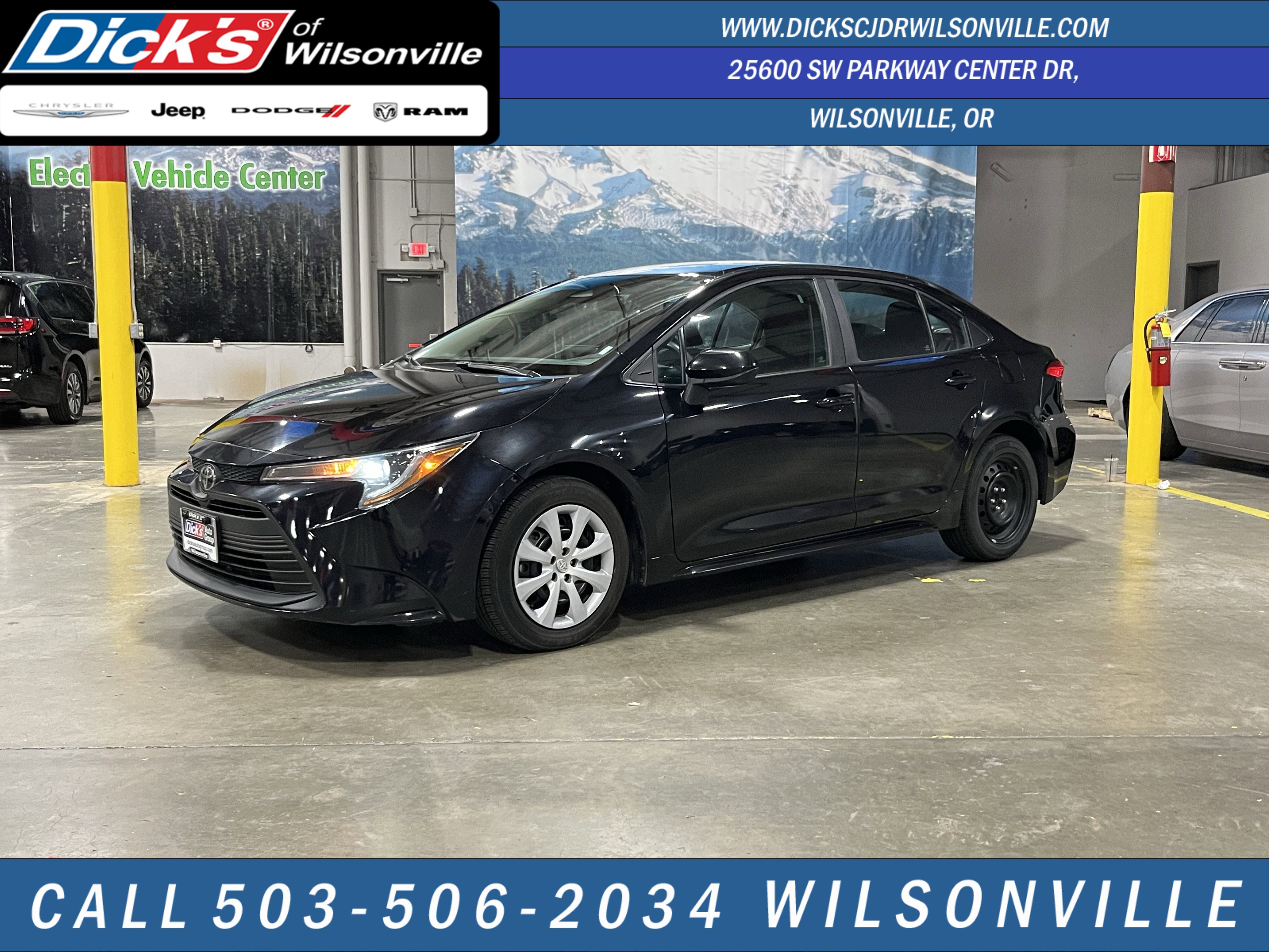 Used 2023 Toyota Corolla LE