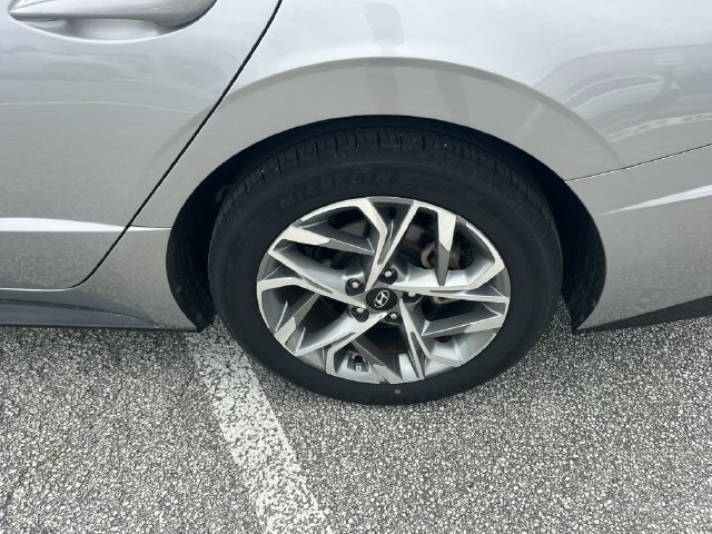 Certified 2023 Hyundai Sonata SEL w/ Convenience Package FWD image 10
