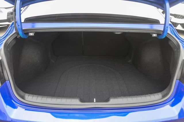 Used 2023 Hyundai Elantra Limited FWD image 28