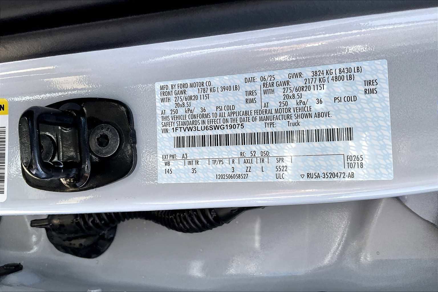 New 2025 Ford F150 Lightning Flash image 19