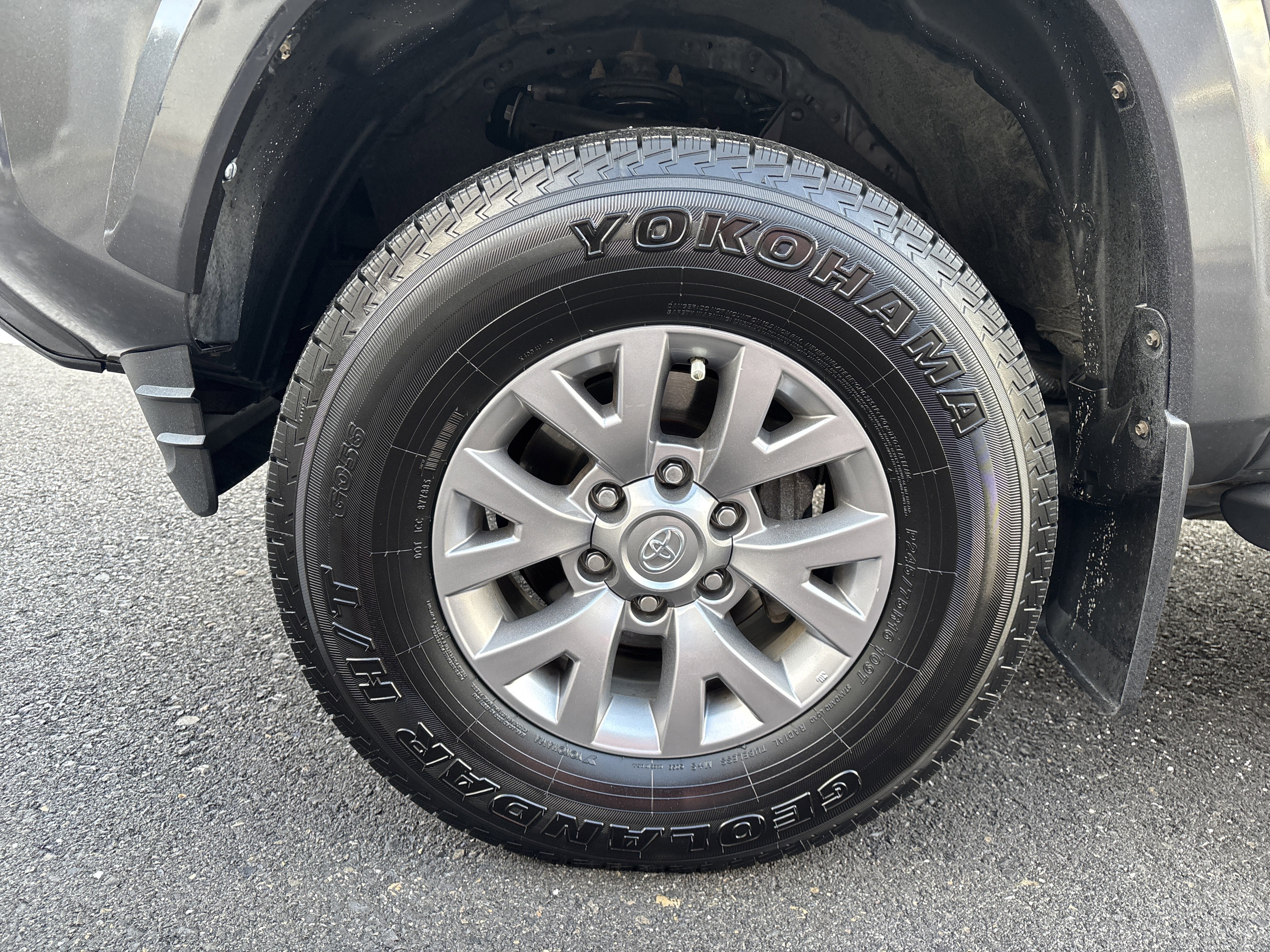 Used 2019 Toyota Tacoma SR5 image 10