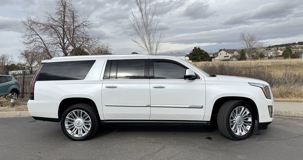 Used 2016 Cadillac Escalade ESV Platinum image 5