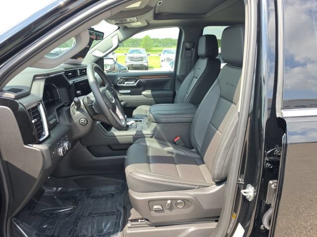 Used 2025 GMC Sierra 1500 Denali w/ Denali Reserve Package AWD/4WD image 14