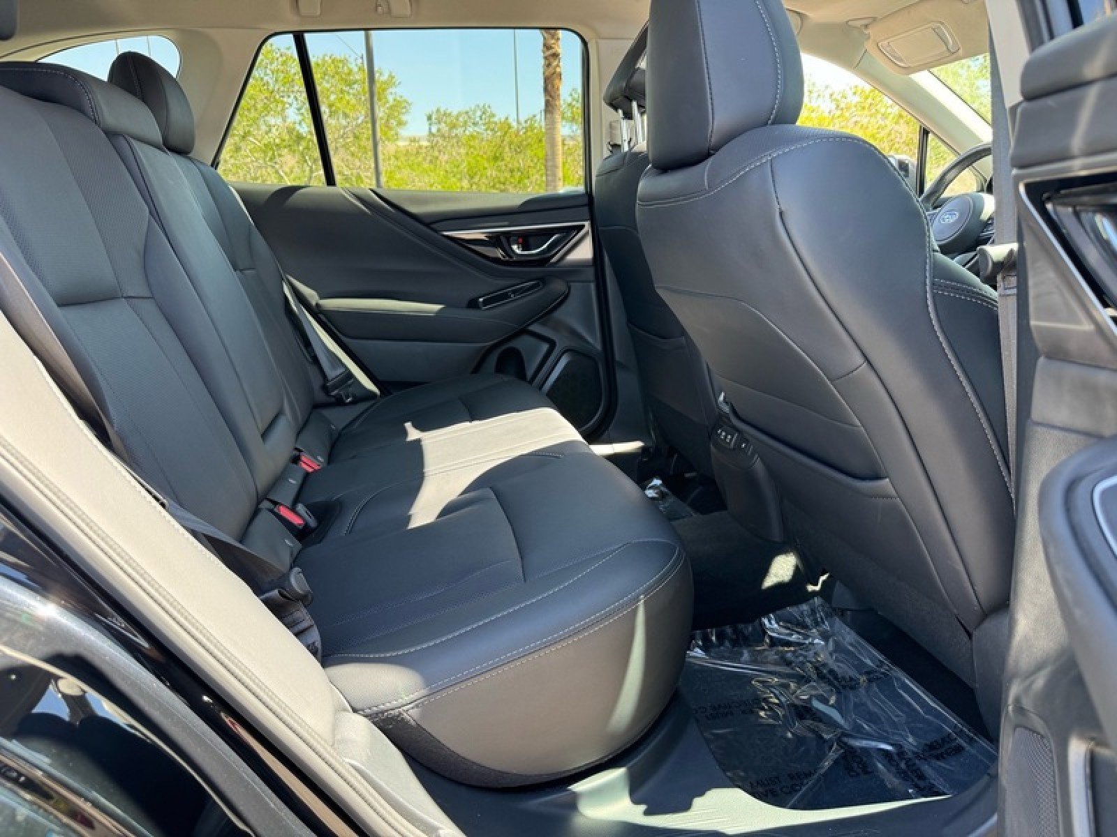 Used 2022 Subaru Outback Limited AWD/4WD image 22